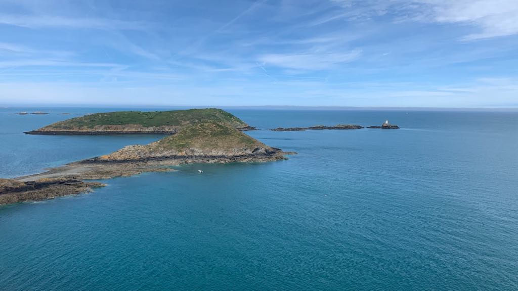 Profitez d'une vue à couper le souffle à Plouezec à la pointe de Bilfot