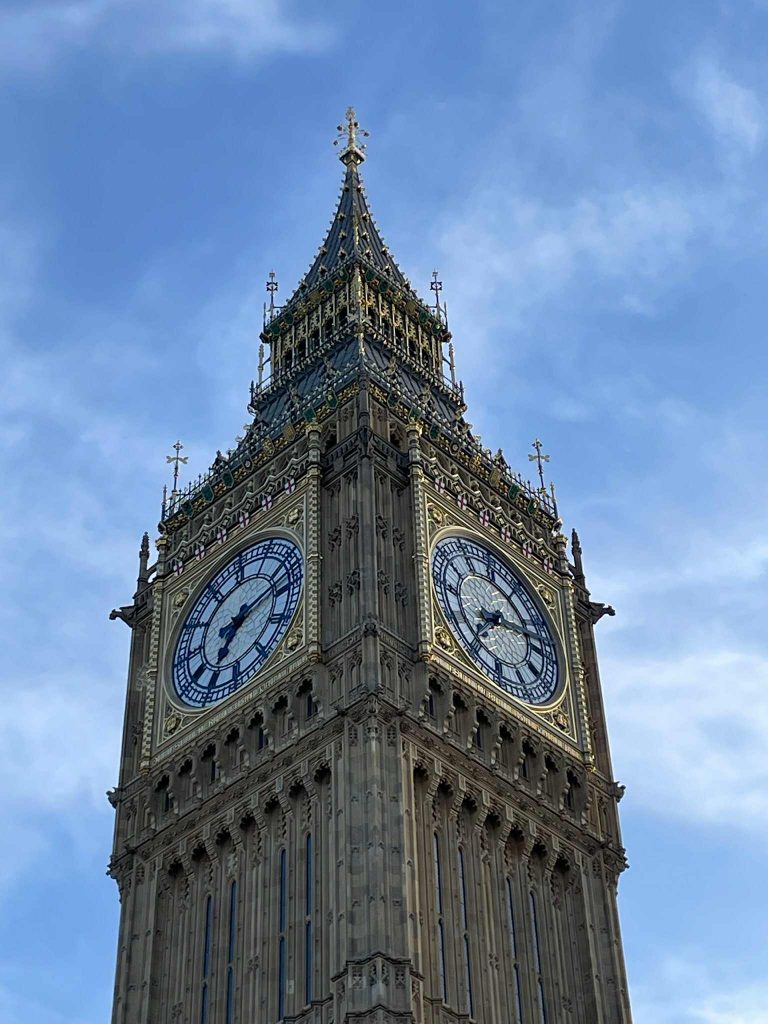 Visitez l'un des plus célèbres monuments au monde, Big Ben