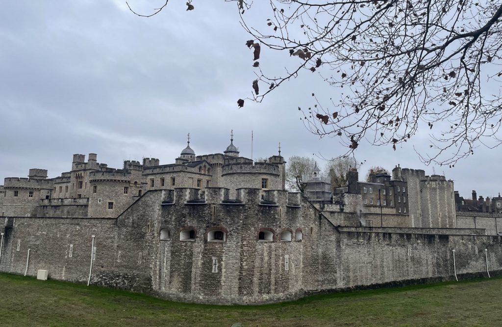 Ne manquez pas la London Tower, ancien château royal empli d'histoire