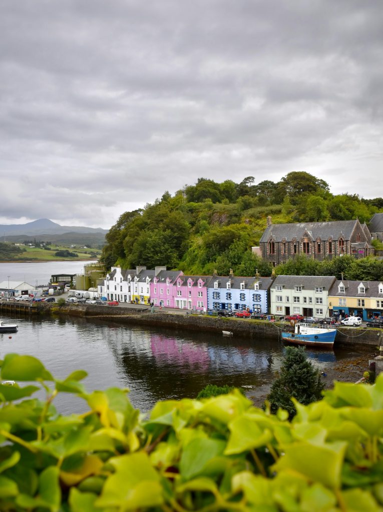 Portree, découvrez la ville de l'Ile de Skye avec sa célèbre rue aux maisons colorées