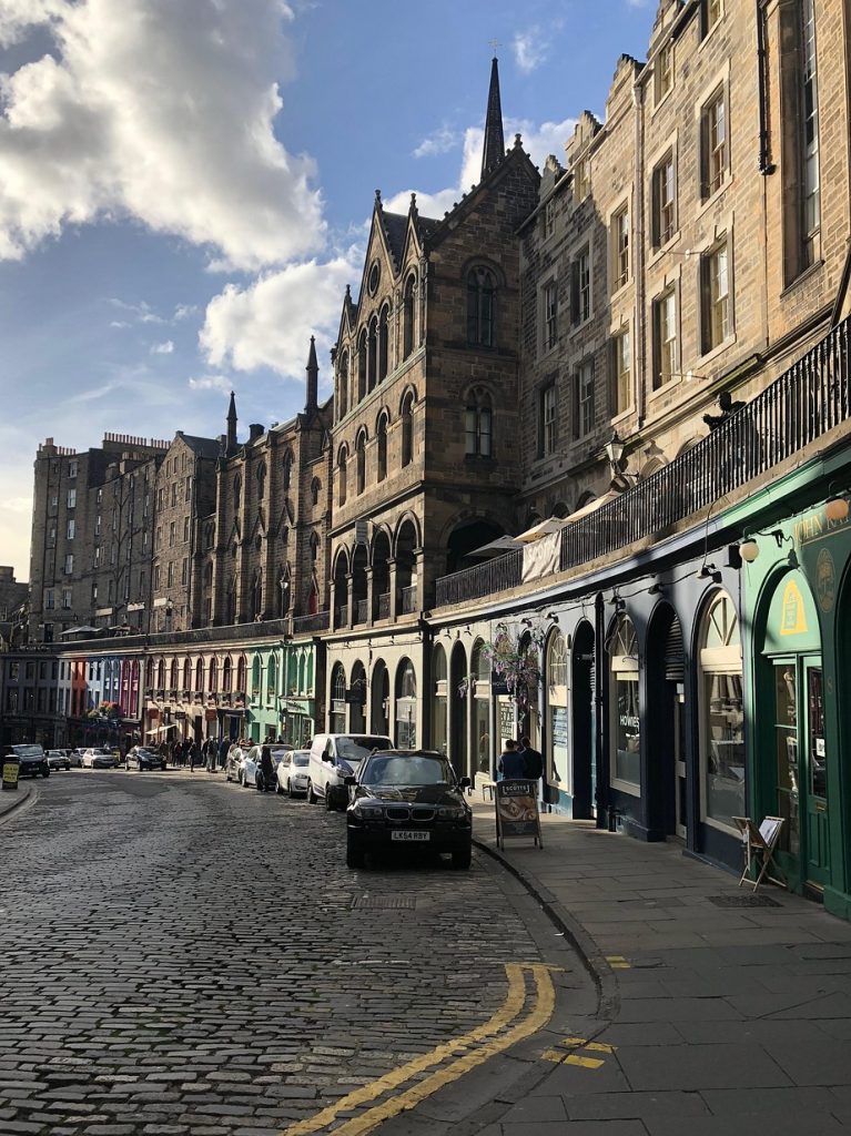 Victoria Street, la rue qui a inspiré le chemin de Traverse dans Harry Potter