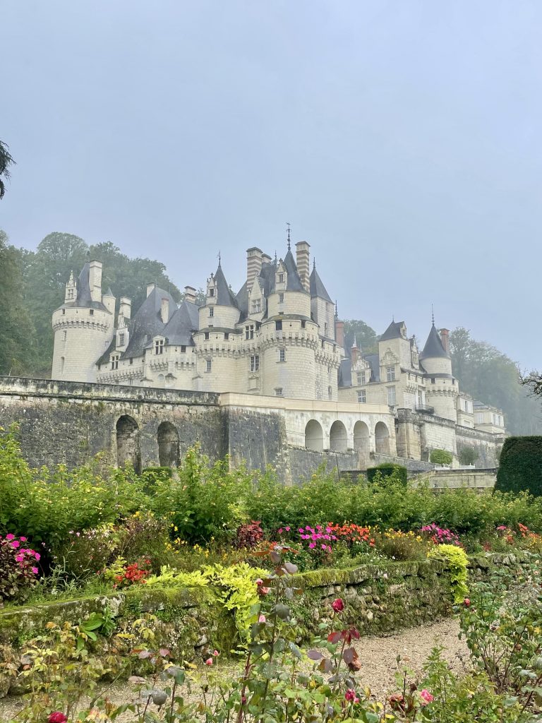 Découvrez le château qui a inspiré le château dans le conte la Belle au bois dormant