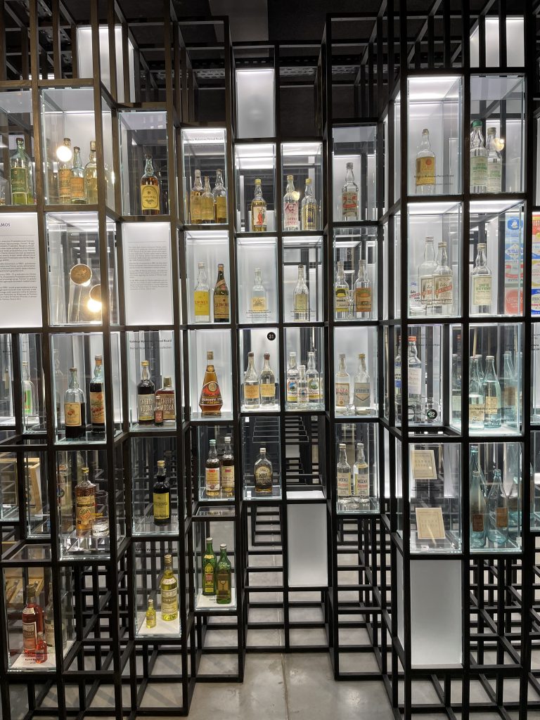 Découvrez le musée de la Vodka à Varsovie et dégustez la Vodka polonaise