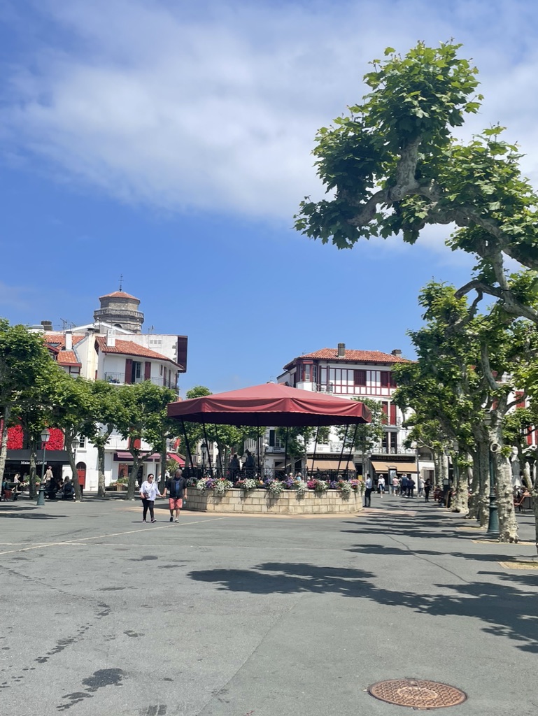 Découvrez la petite ville portuaire de Saint-Jean-de-Luz