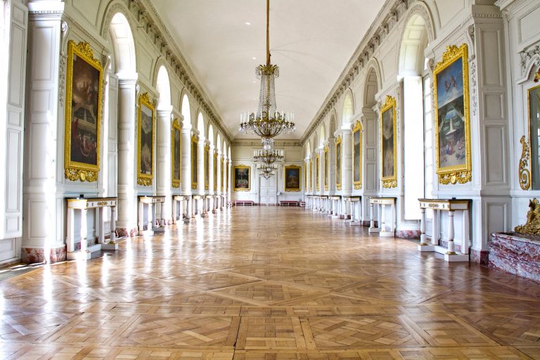 Lire la suite à propos de l’article Le Pass Patrimoine à 100 € : Votre sésame pour près de 500 monuments en France